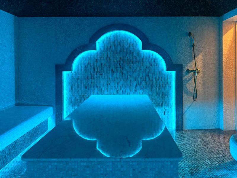 Волшебство света: оптоволоконное освещение хаммамов и бань