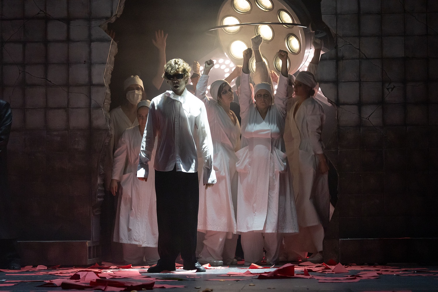 Проект освещения спектакля «ФАУСТ» в театре Сатирикон 