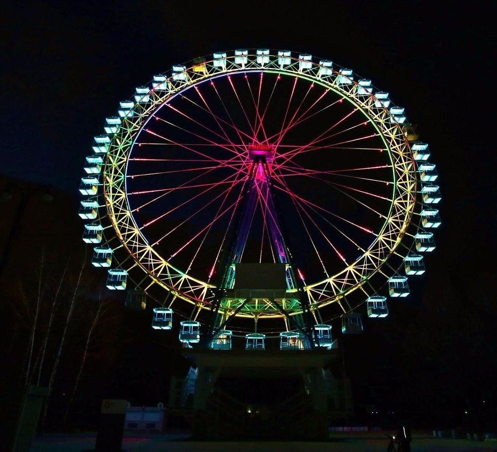 Светодиодная подсветка Большого колеса обозрения в Измайловском парке, г. Москва